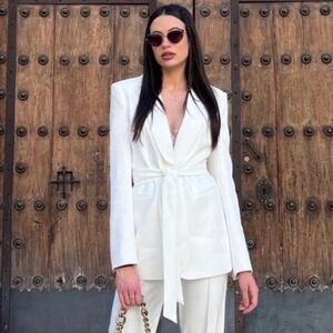 Zara White Belted Blazer  Shawl Collar Office, Cocktail, Party Size Small